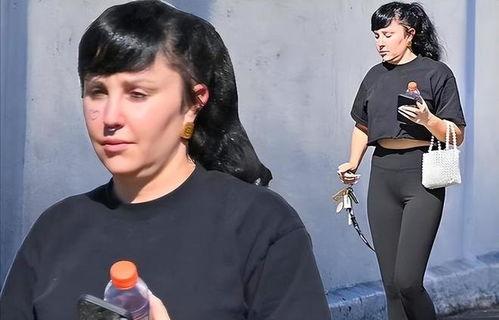 娱乐圈吃瓜解说一口气看完,揭秘明星幕后故事